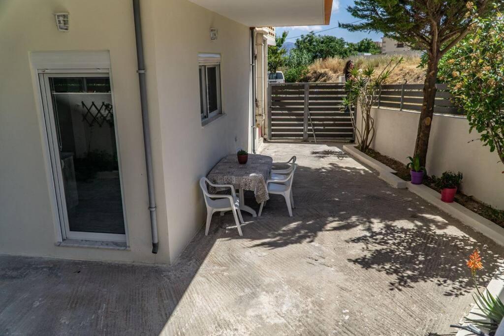 Appartement Artemissia New Well Sided Modish House à Kíssamos Extérieur photo